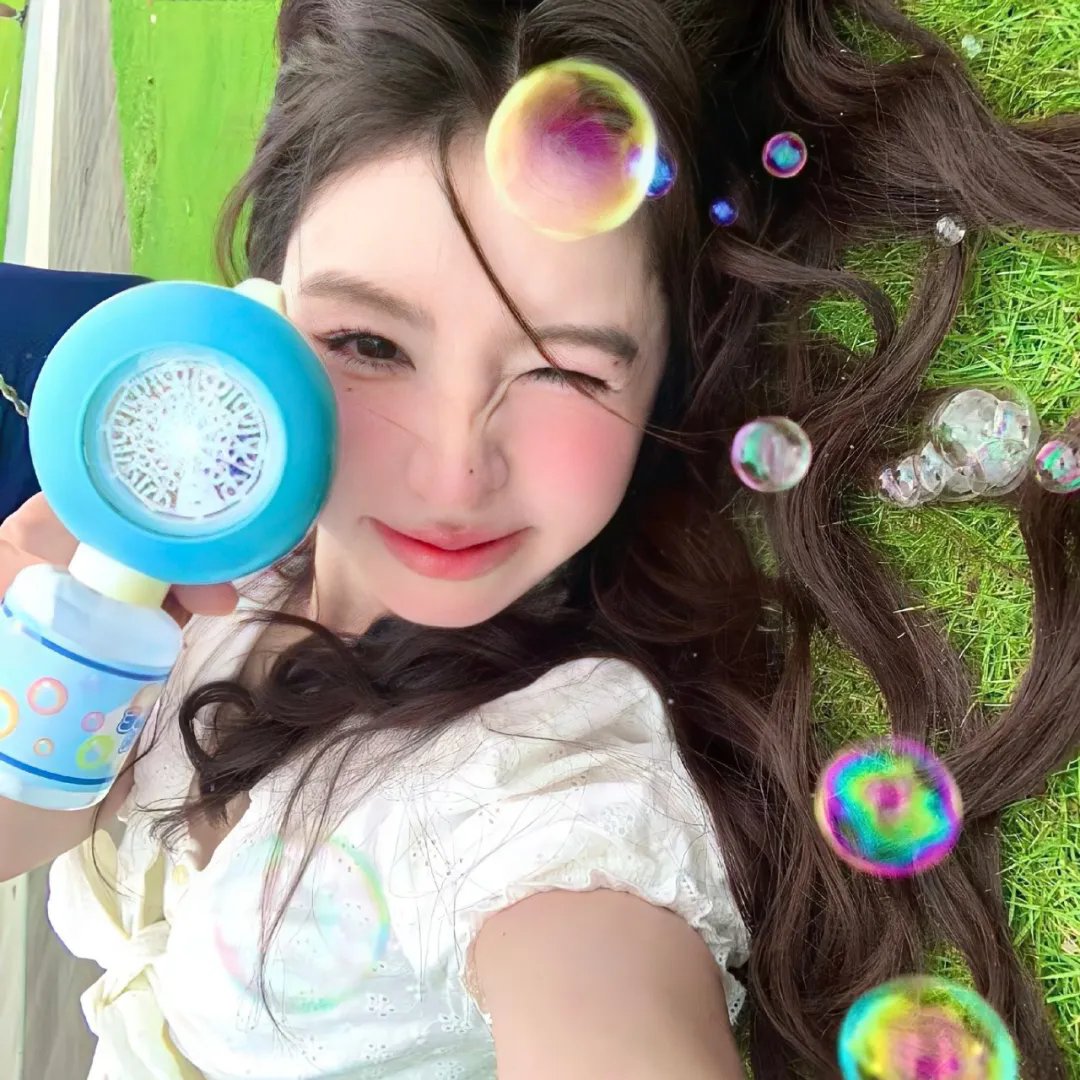 俏探女娇娃